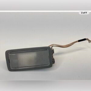 2007-2014 Toyota Camry Frong Left or Right Roof Vanity Lamp Assembly OEM